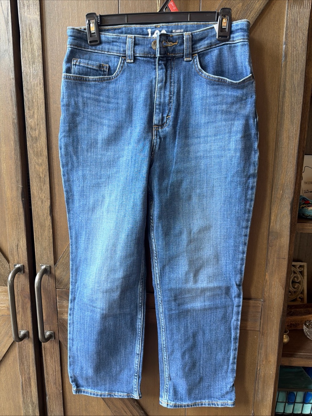 Lee Women’s High-Rise Girlfriend Jeans – Size 8 Medium Wash